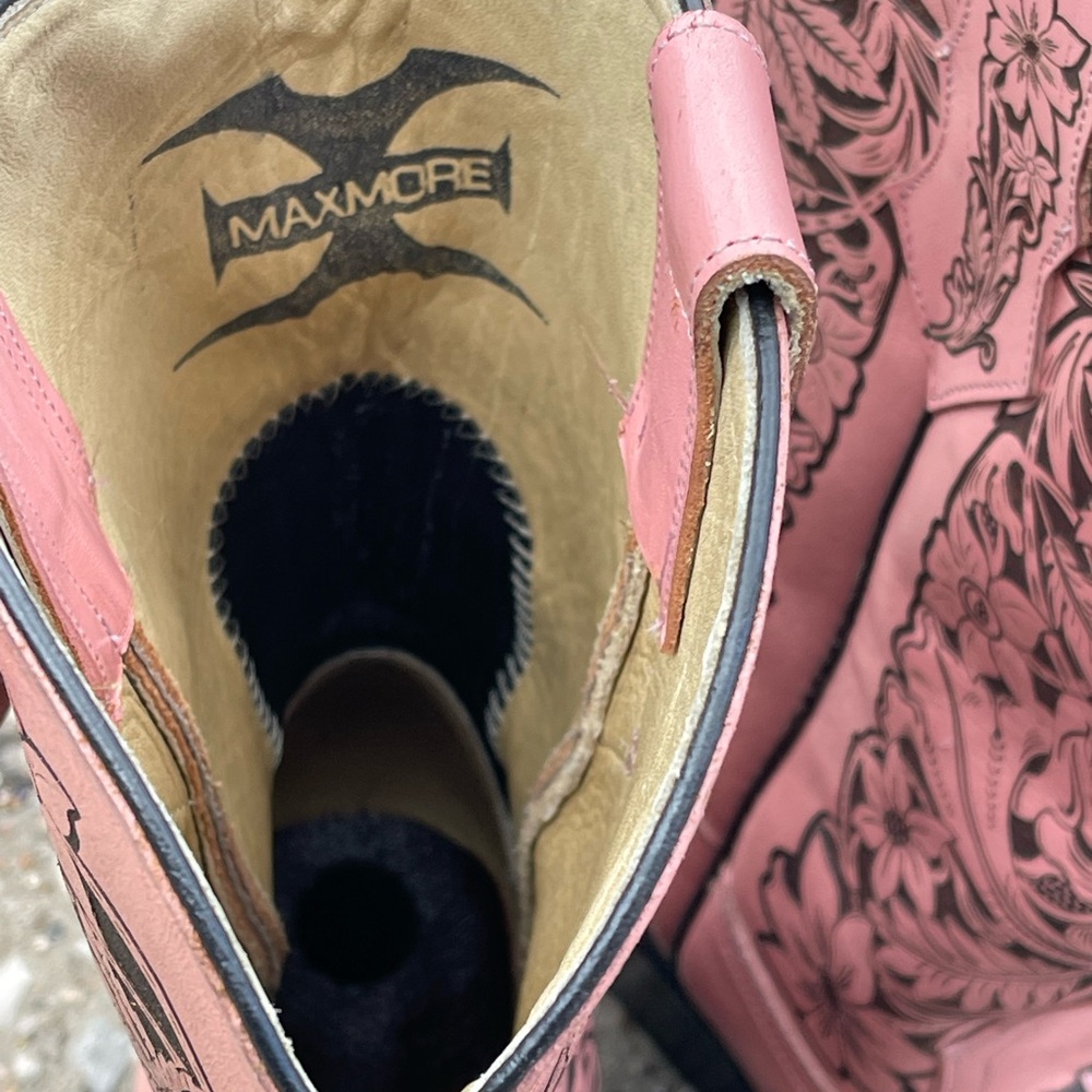 Pink Western Embroidered Boots - Picture 2 of 6